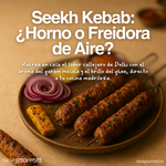 Seekh kebab indio servido con cebolla y especias Desi Gourmet