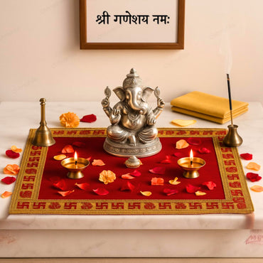 Pooja Aasan (alfombra) en terciopelo | Pooja Velvet Aasan (Pooja Mat) 3*4 inch in size